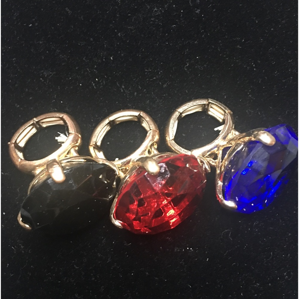 Huge Stone Ring w/Gold Tone